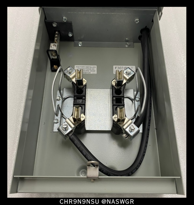 Eaton CHR9N9NSU Power Outlet Panel - 125A - Unused