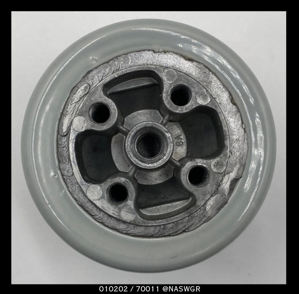 010202 / 70011 Insulator 4"