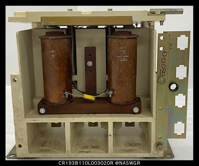 General Electric CR193B110L003020R AC Contactor - 400 Amp