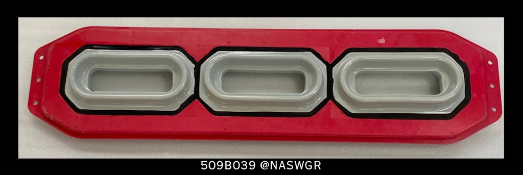 Westinghouse 509B039 VCP-W Pass Thru Insulator