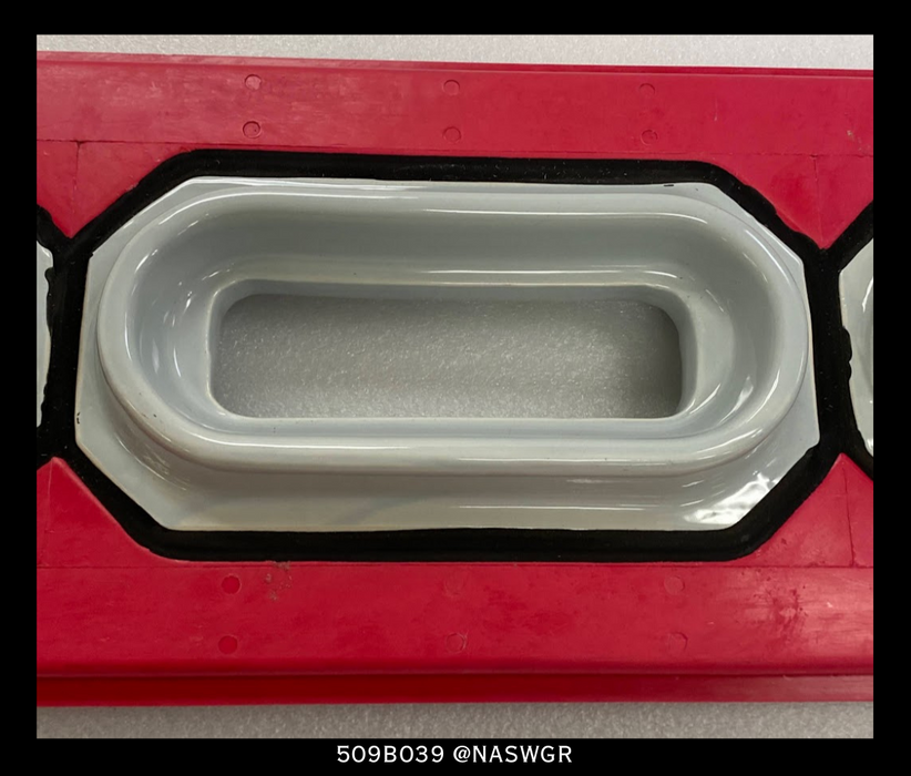 Westinghouse 509B039 VCP-W Pass Thru Insulator