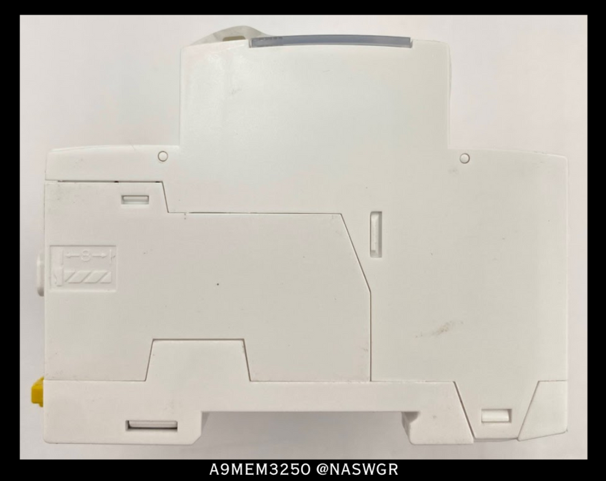 SCHNEIDER ELECTRIC A9MEM3250 WATT HOUR METER - 6A - UNUSED