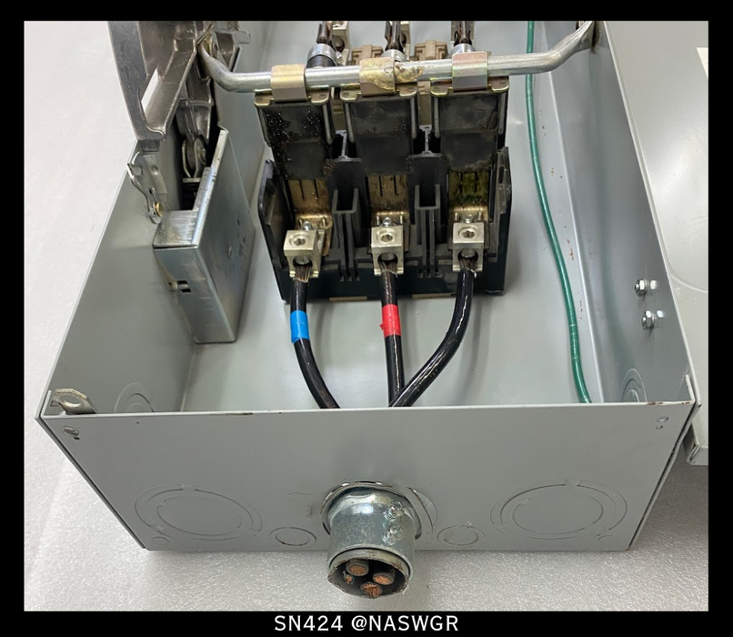 Siemens SN424 Enclosed Type 1 Switch ~ 200 Amp