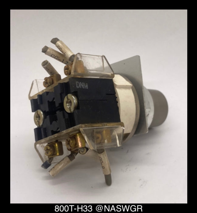 Cutler Hammer 800T-H33 Off/On Lock