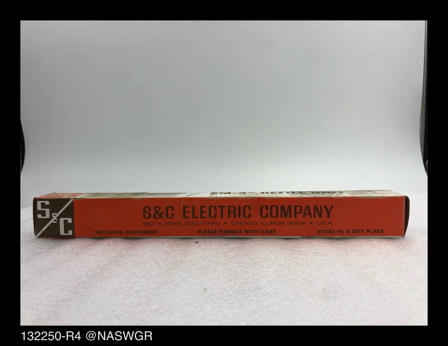 S&C SM-4 123250-R4 150E Fuse Refill Unit - Shelf Surplus 23KV SM-4 150E S&C Fuse