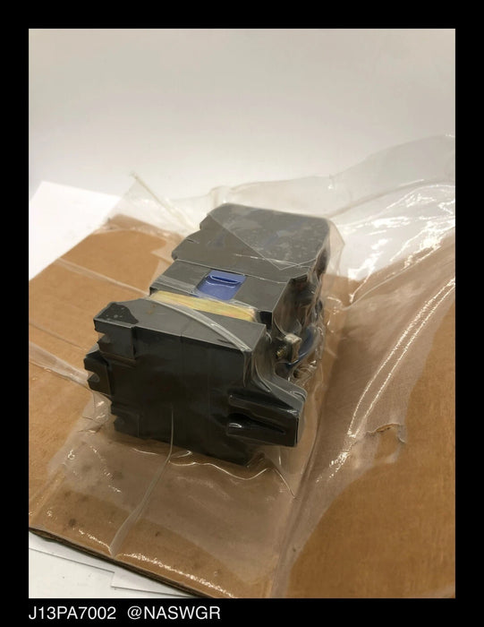 Telemecanique J13PA7002 Control Relay - 24vDC - Unused