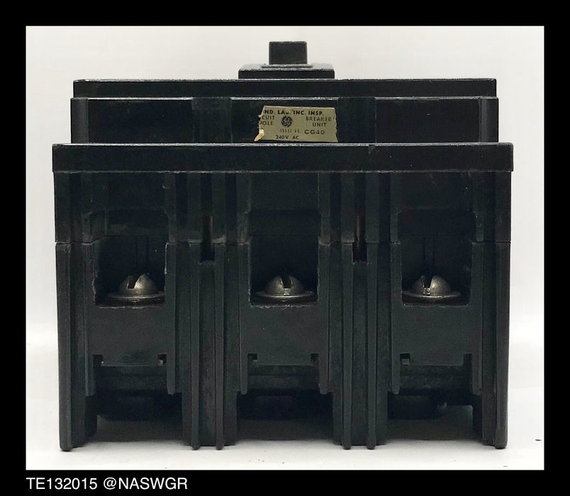 General Electric TE132015 Molded Case Circuit Breaker - 15 Amp