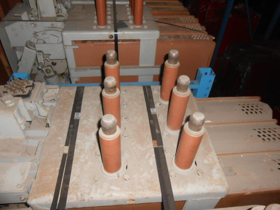 AM4.16-250-9H  General Electric Magne-blast Circuit Breaker