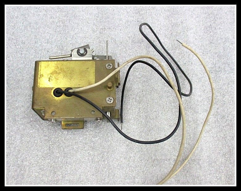 ITE / ABB 160862-T03 Magnetic Latch Assembly