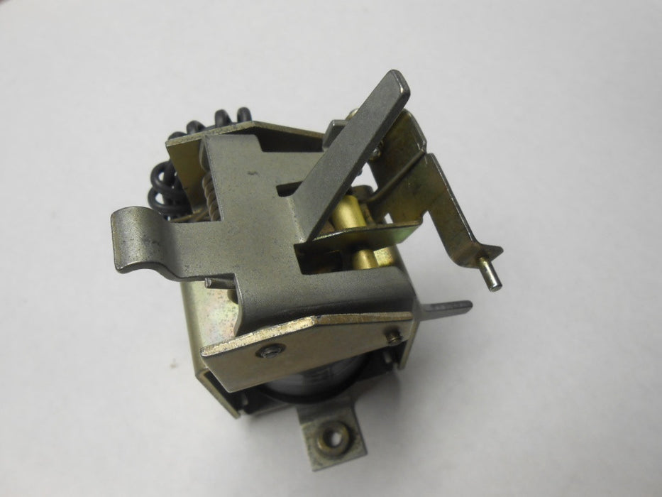 Eaton DS/DSII 1A33595G15 Undervoltage Trip Assembly (Time Delay) - 120VAC
