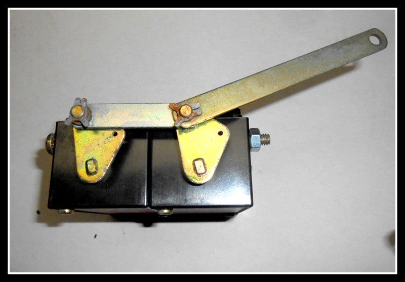 Westinghouse/EATON/Cutler Hammer 449D622A01 Auxiliary Switch