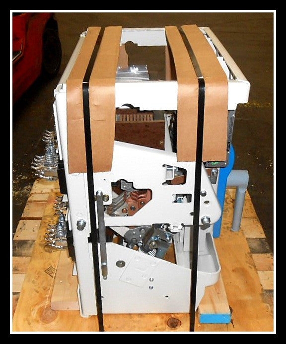 General Electric AK-2A-50 Circuit Breaker (M/O,D/O) - 1600/2000 Amp