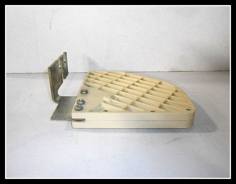 Westinghouse WLI Arc Chute and Stationary Contact Assembly
