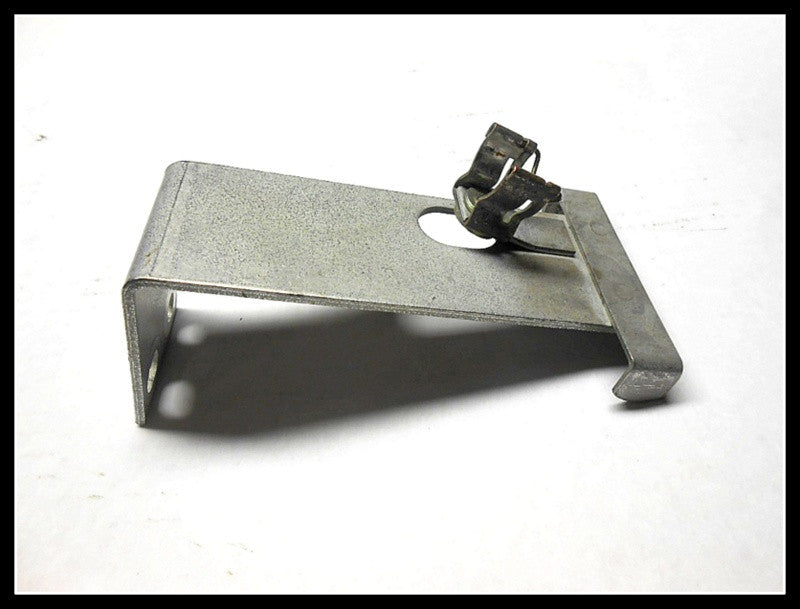 Square D A51033-413-01 Fuse Stop Bracket