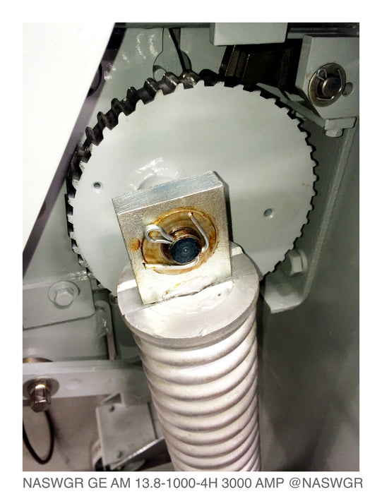 GE Magneblast AM13.8-1000-4H Circuit Breaker (E/O,D/O) - 3000 Amp