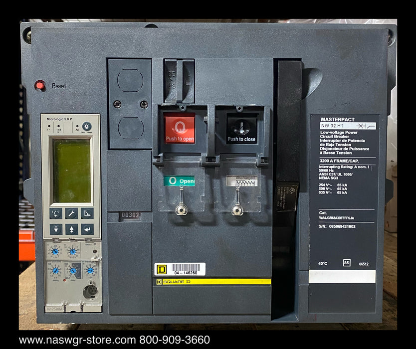 Square D MasterPact NW32H1 Circuit Breaker - 2500 Amp
