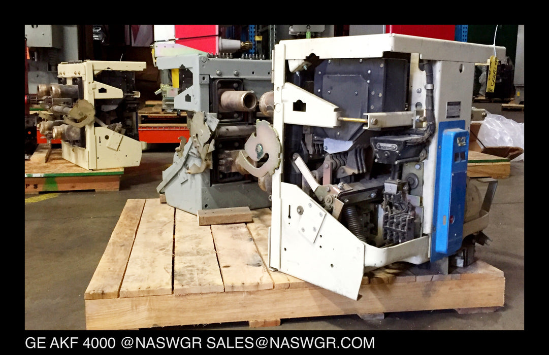 General Electric AKF-2D-3 Circuit Breaker (E/O,D/O) - 4000 Amp