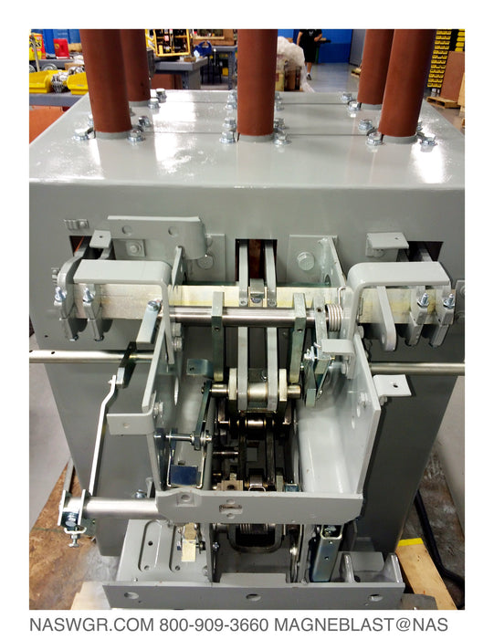 GE Magneblast AM13.8-500-7H Circuit Breaker (E/O,D/O) - 1200 Amp