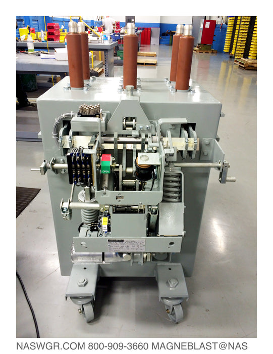 GE Magneblast AM13.8-500-7H Circuit Breaker (E/O,D/O) - 1200 Amp