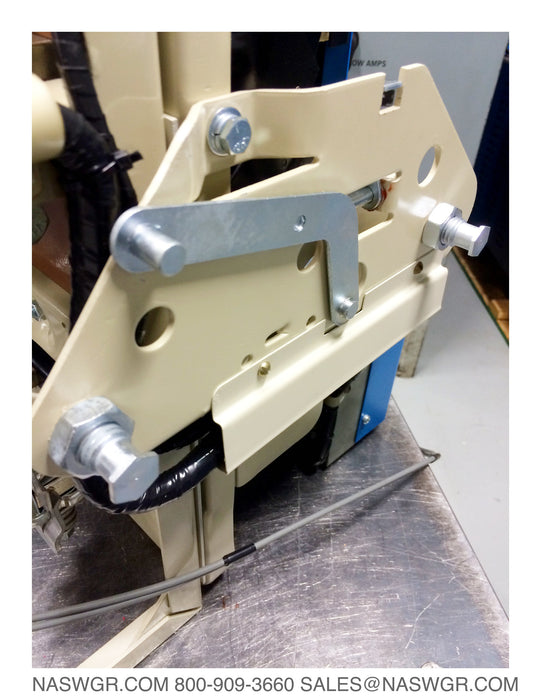 General Electric AKU-2A-25 Circuit Breaker (M/E/O,D/O) - 600 Amp
