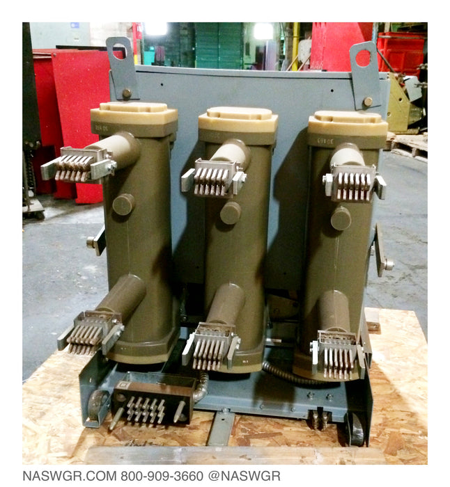 Square D FLUARC FG-2-05025-12 Vacuum Circuit Breaker (E/O,D/O) - 1200 Amp