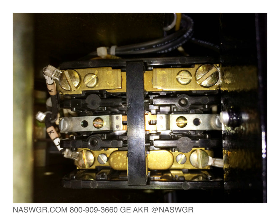 General Electric AKR-7D-30H Circuit Breaker (E/O,D/O) - 800 Amp