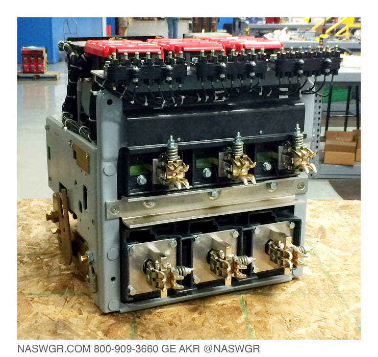 General Electric AKR-7D-30H Circuit Breaker (E/O,D/O) - 800 Amp