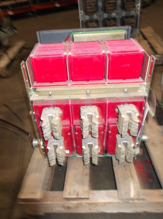 Westinghouse DS-420 Circuit Breaker (M/E/O,D/O) - 2000 Amp
