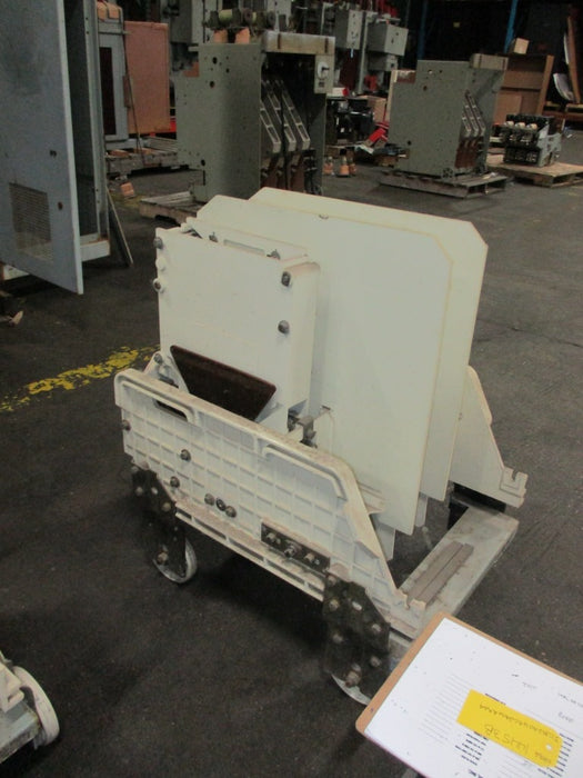 IC302AC4AC2A02AA2A General Electric IC302 A.C. Contactor