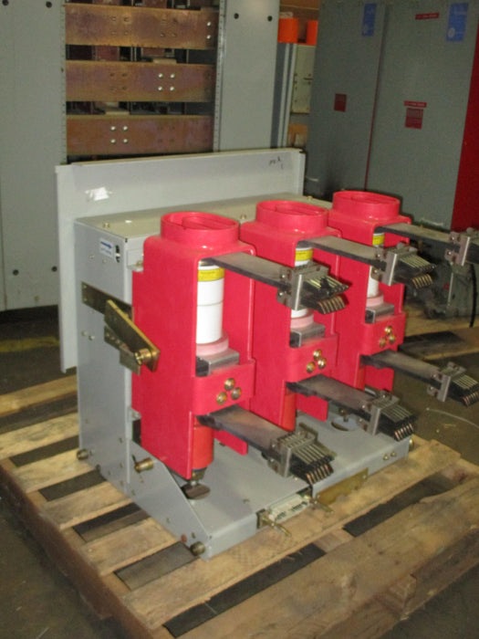 V3D31A63Y000 Square D AC High Voltage Vacuum Circuit Breaker