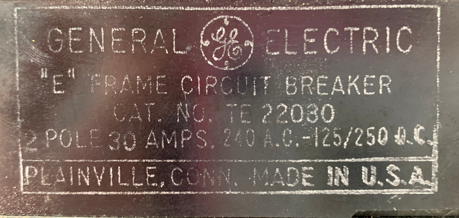 General Electric TE22030 Molded Case Circuit Breaker - 30 Amp