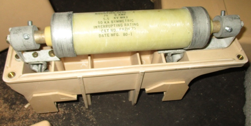 McGraw Edison FA2H75 Fuse & Fuse Holder