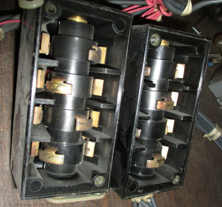Westinghouse 46A9047G04 Auxiliary Switch ~ Westinghouse 46A9047G05 Auxiliary Switch