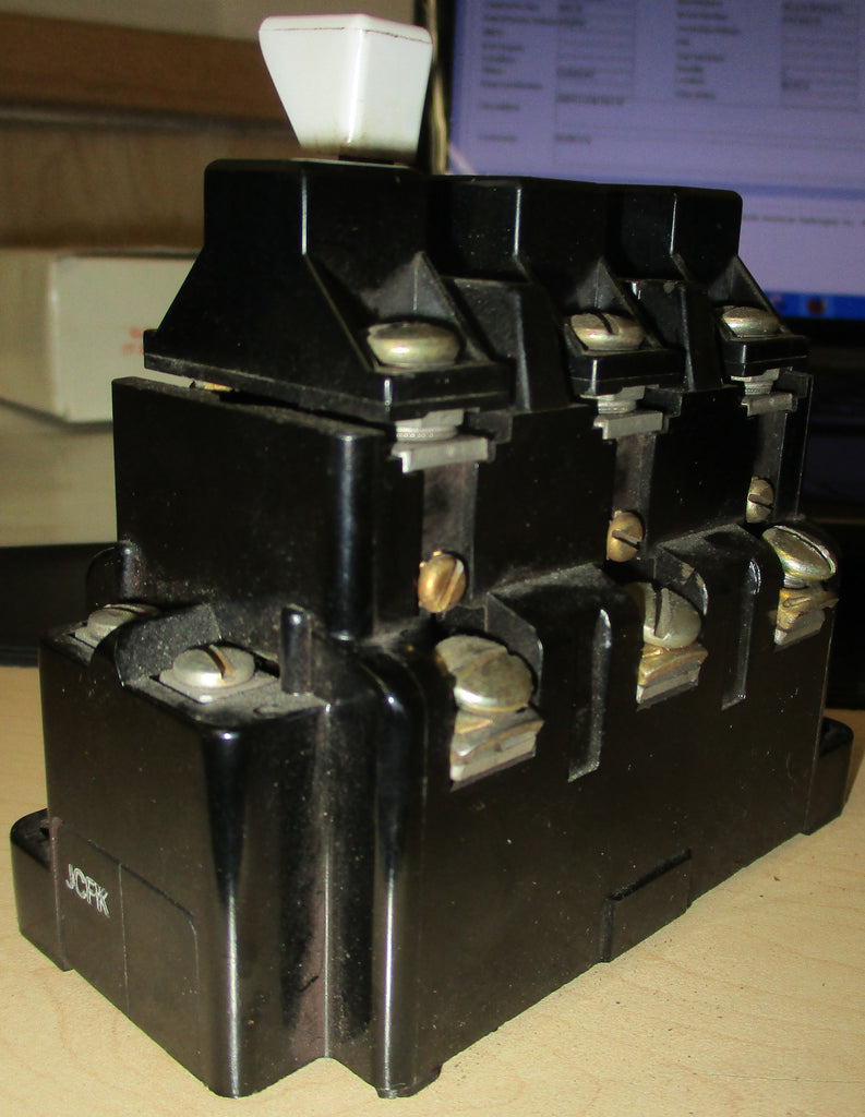 Allen Bradley 815-B0V16 Relay