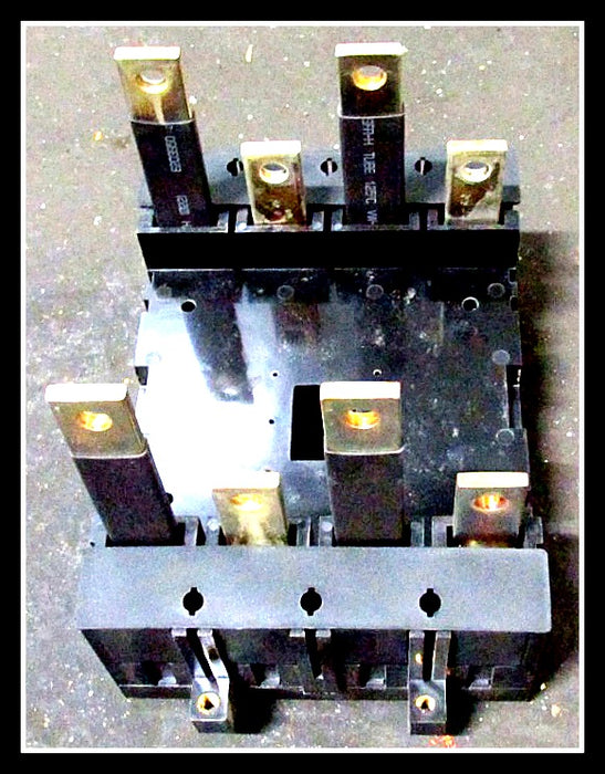 Eaton PAD4J Plug-In Block