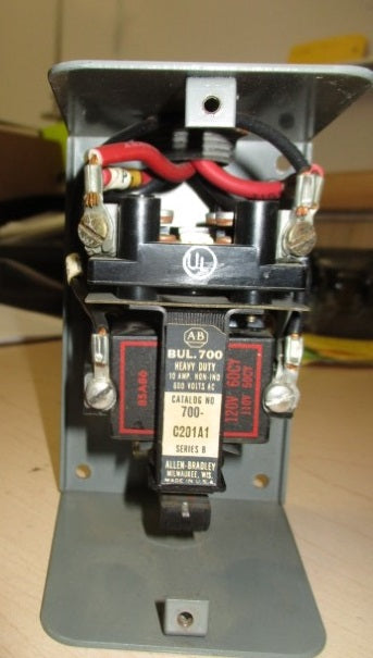 700-C201A1 - Allen Bradley - Control Relay