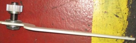 4D9A2365G00 - Toshiba Charging Handle