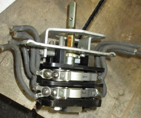 6304506G1 -  General Electric - Switch