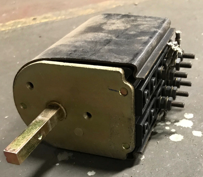 14-137-631-501 Type 210 Control Switch