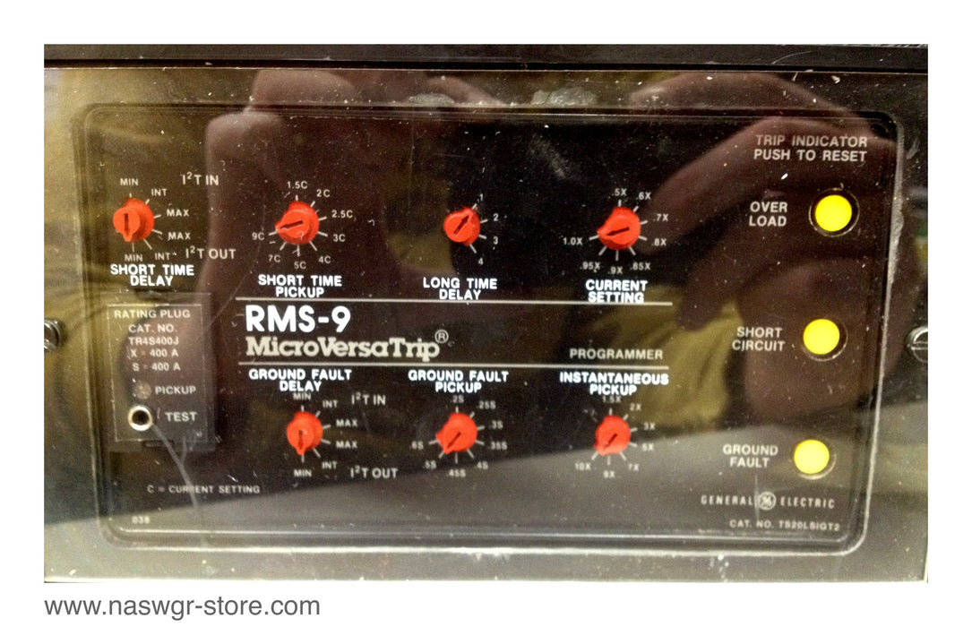 General Electric TJH4S Molded Case Circuit Breaker - 400 amp
